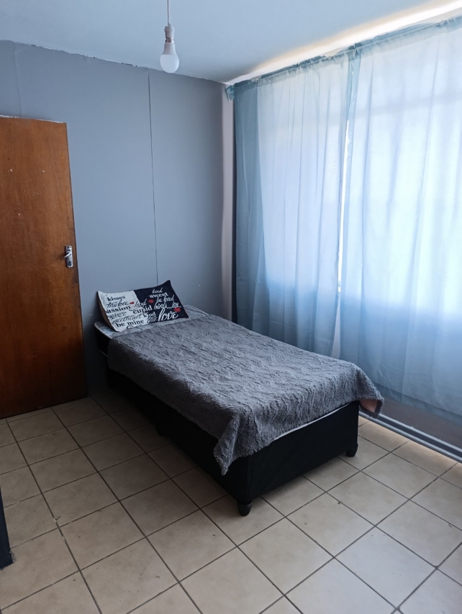 To Let 1 Bedroom Property for Rent in Navalsig Free State